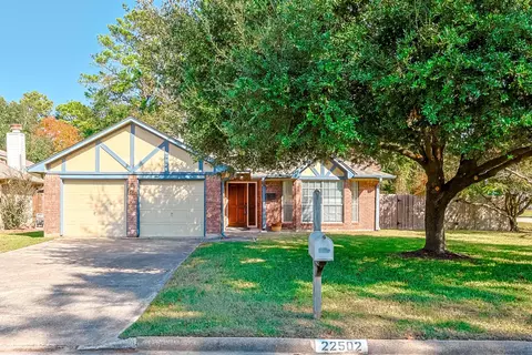 22502 Red Pine Dr, Tomball, TX 77375