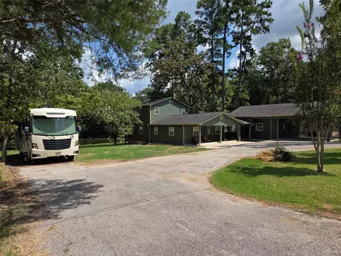 Exterior - 15318 Arrowhead Loop W, Willis, TX 77378 photo 3 of 5