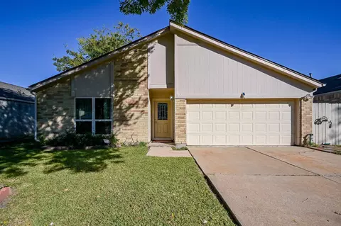 13814 Peach Hollow Ln, Houston, TX 77082