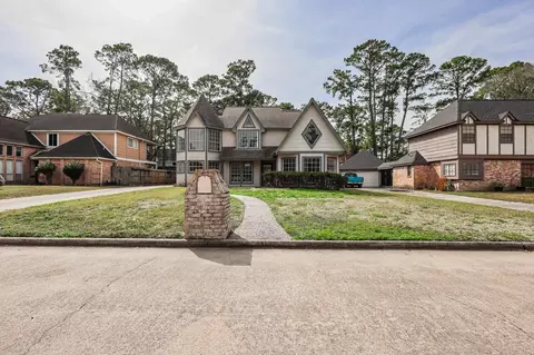 20719 Burnt Amber Ln, Houston, TX 77073