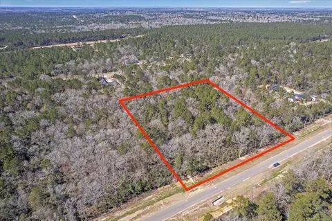 16169 Ridge Oak Dr, Willis, TX 77378