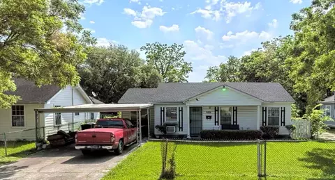 4518 Englewood St, Houston, TX 77026