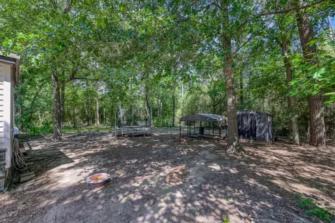 Exterior - 263 Travis Ln, Trinity, TX 75862 photo 5 of 10