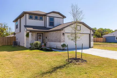 1210 Millpointe Ln, Dayton, TX 77535