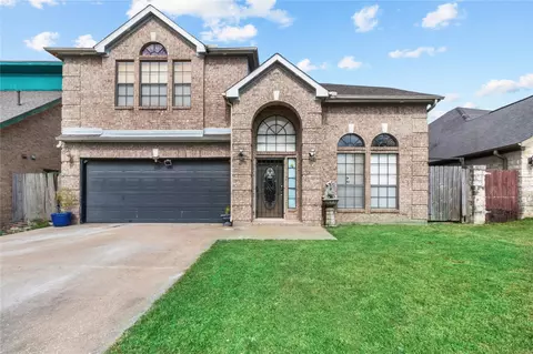 1011 Iowa St, South Houston, TX 77587