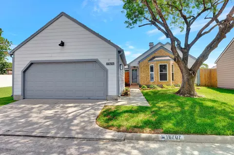 16707 Ashmoor Ct, Houston, TX 77058