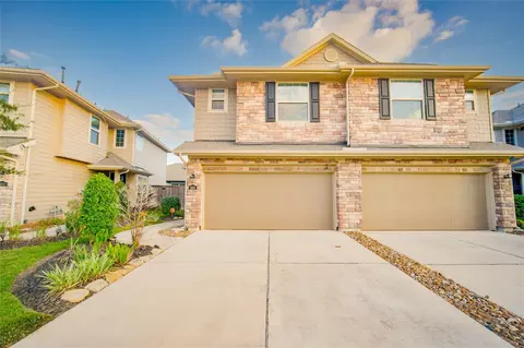 1826 Ryon Falls Dr, Richmond, TX 77469