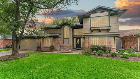 9915 Gold Cup Way, Houston, TX 77065