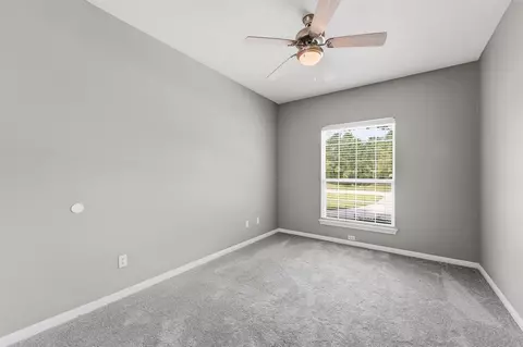 Bedroom - 3504 Oak Lndg, Conroe, TX 77304 photo 3 of 3