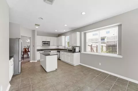 Kitchen - 3504 Oak Lndg, Conroe, TX 77304 photo 3 of 5