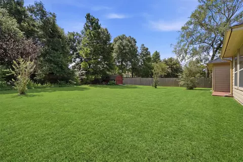 Exterior - 3504 Oak Lndg, Conroe, TX 77304 photo 6 of 6