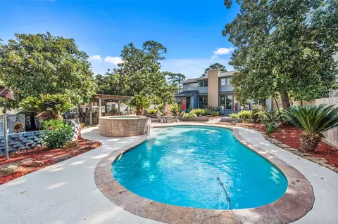 21039 Flaming Arrow Trl, Crosby, TX 77532