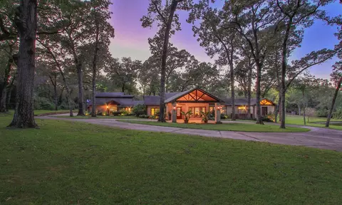 23107 Kobs Rd, Tomball, TX 77377