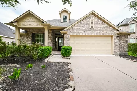 8010 Durham Run Ln, Richmond, TX 77407