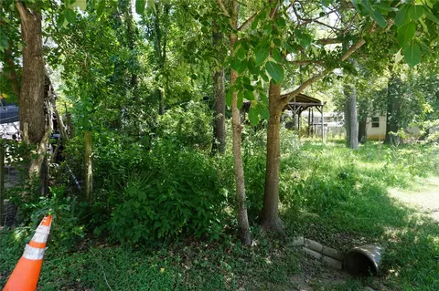 11397 Underwood St, Willis, TX 77318