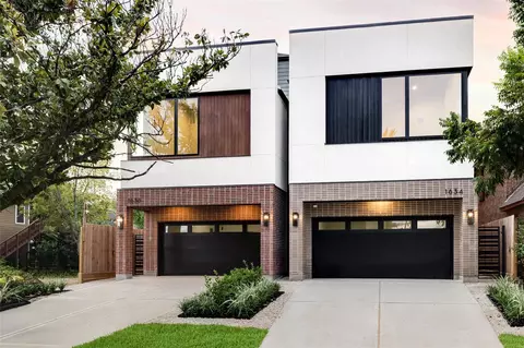 1636 Castle Ct, Houston, TX 77006