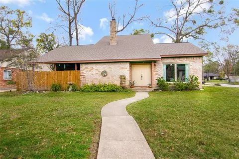 25102 Butterwick Dr, Spring, TX 77389 photo 1