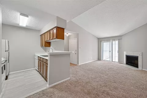 12550 Whittington Dr #610, Houston, TX 77077