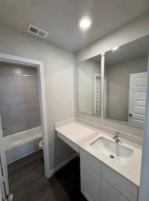 Bath - 22440 Ringtail Rd, Splendora, TX 77372 photo 2 of 6