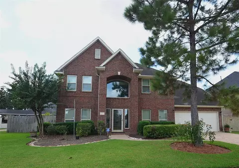 1504 Pine Grove Ln, Pearland, TX 77581
