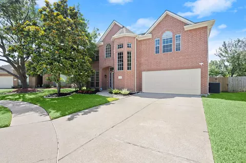 11911 N Brenton Knoll Ct, Tomball, TX 77375
