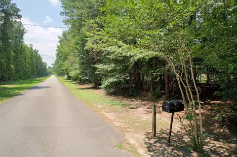 14736 Kyle Ln, Conroe, TX 77306
