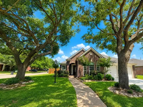 3827 Shadow Cove Dr, Houston, TX 77082