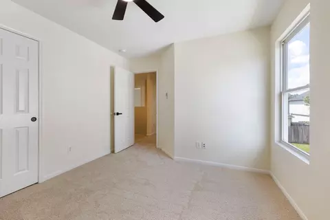 Bedroom - 16966 Tableland Trl, Conroe, TX 77385 photo 7 of 9
