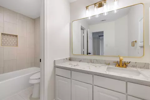 Bath - 16966 Tableland Trl, Conroe, TX 77385 photo 7 of 7