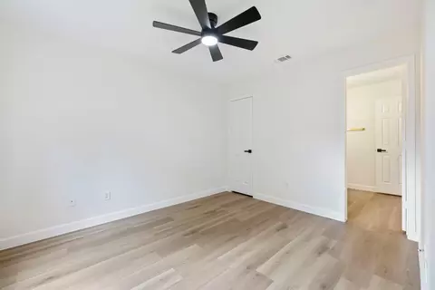 Bedroom - 16966 Tableland Trl, Conroe, TX 77385 photo 1 of 9