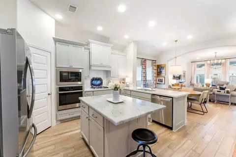 Kitchen - 545 Cedar Harbor Ct, Conroe, TX 77304 photo 1 of 5