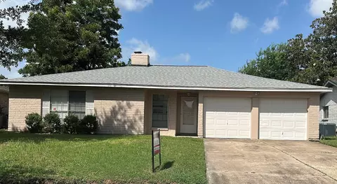 7743 Water Park Ln, Houston, TX 77086