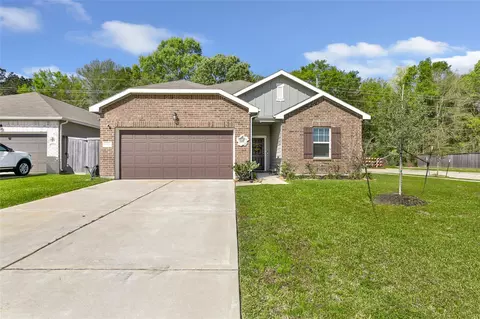 28319 Peppard Ln, Huffman, TX 77336