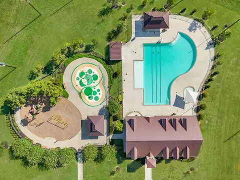 View/Area - 3110 Spitfire Dr, Rosenberg, TX 77471 photo 1 of 9