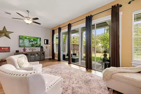 Living - 74 Dobbs View Ln, Spring, TX 77389 photo 1 of 1