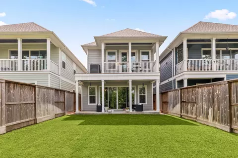 Exterior - 74 Dobbs View Ln, Spring, TX 77389 photo 4 of 9