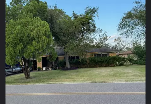 308 Edgewater St, Richwood, TX 77531