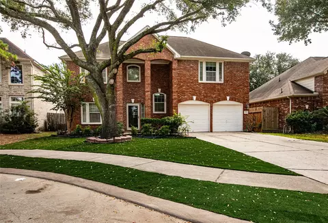 2911 Quail Hawk Dr, Houston, TX 77014