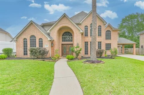 19718 Powerscourt Dr, Humble, TX 77346