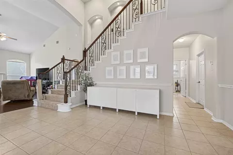 Entry Way - 3219 Legends Mist Dr, Spring, TX 77386 photo 3 of 5
