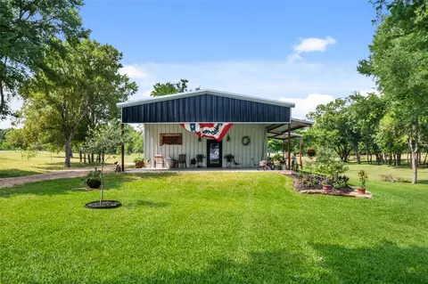 6448 Fm 2 Rd, Navasota, TX 77868