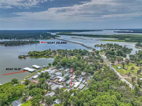 122 N Panuco Dr, Trinity, TX 75862