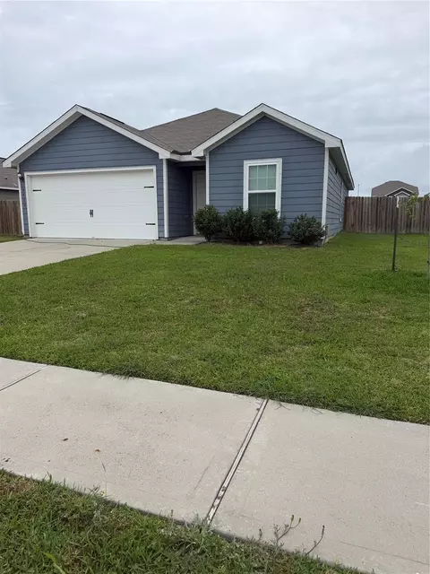 8410 Dusty Ridge Rd, Baytown, TX 77523