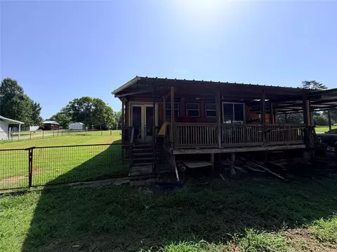 357 Blain St, Buffalo, TX 75831 photo 6