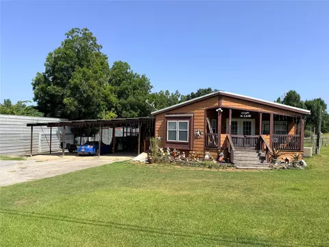 357 Blain St, Buffalo, TX 75831 photo 2