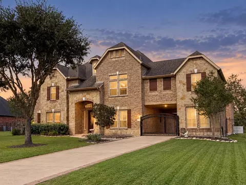 6010 Crystal Water Dr, Richmond, TX 77406