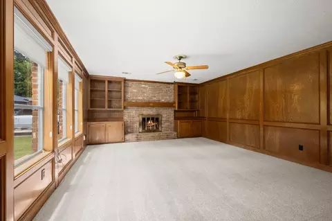 Living - 3915 Snag Ln, Spring, TX 77388 photo 2 of 4