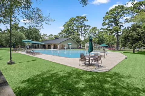Exterior - 3915 Snag Ln, Spring, TX 77388 photo 8 of 11