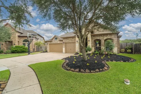 4701 Salinas Ln, League City, TX 77573