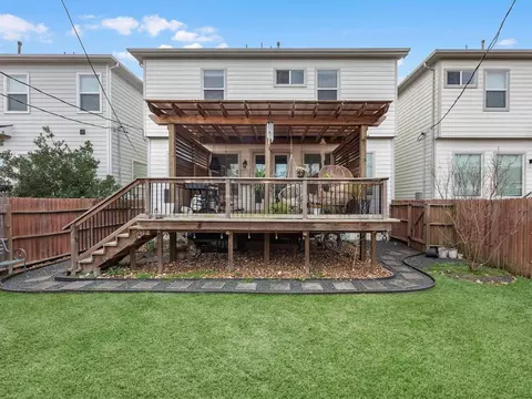 410 Yale Oaks Ln, Houston, TX 77091